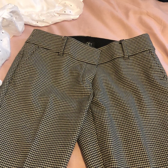 Loft Pants size 2petites - Picture 3 of 5
